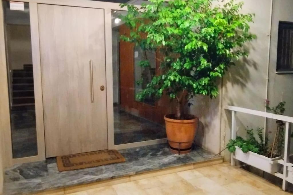 Athens Paradise Cozy 53 Sqm Apartament Near To Metro Bagian luar foto